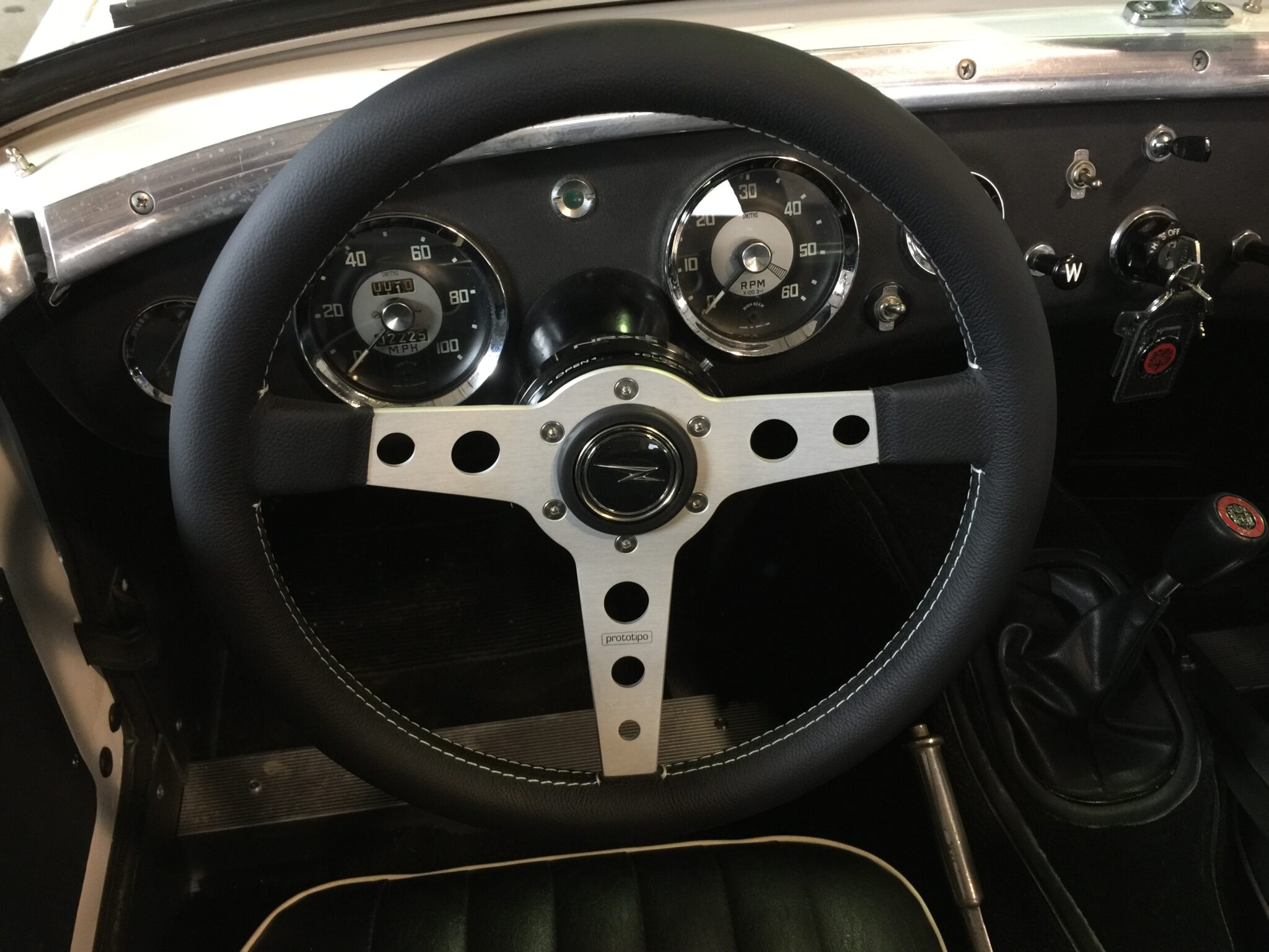 Austin Healey Bugeye Sprite Removable Steering Wheel And Adaptor Kit